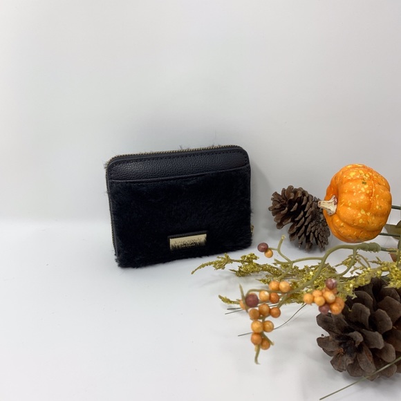 Kate Spade Cat Dani Wallet - Picture 3 of 4